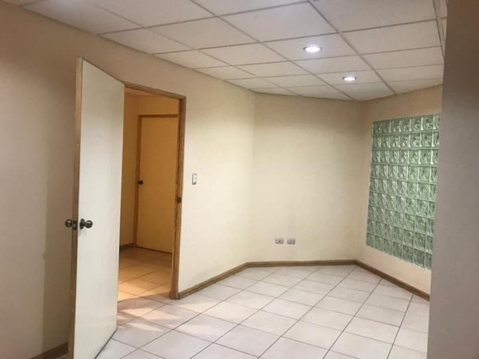 Oficina en Renta para uso de servicios médicos - foto 1