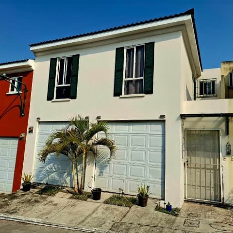 Casa en Venta Jardines de Verona Villa Nueva - foto 1