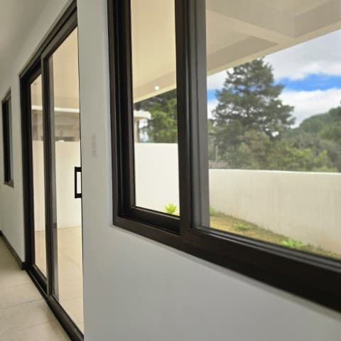 Casa Nueva en Venta Zona 16 Piedra Parada Cristo Rey - foto 1