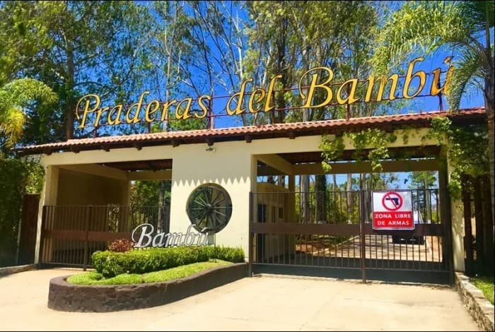 Granja en Venta Praderas de Bambú KM 30.3 Sacatepéquez  - foto 1
