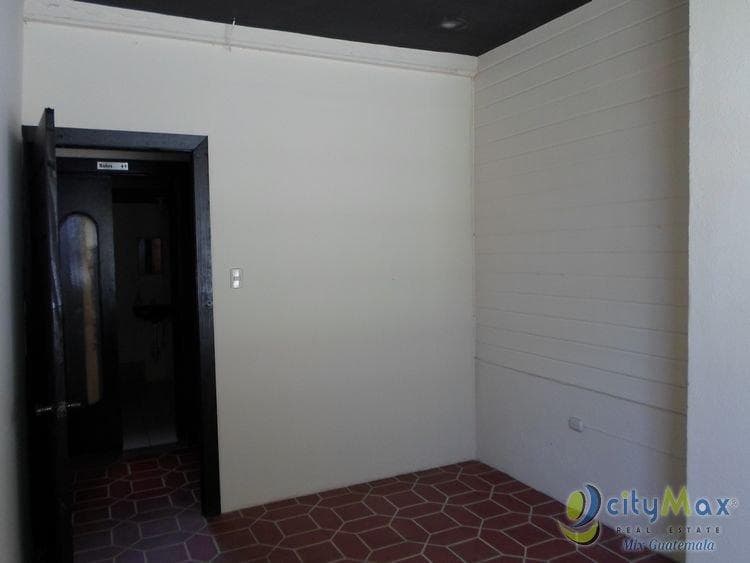 Espacio de 11mts² en Centro de Negocios en Zona 1 - foto 1