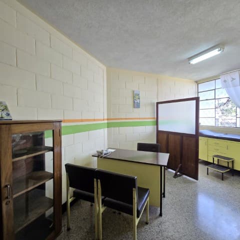 Clínica en Renta Zona 1 de Mixco, cerca de la Muni - foto 1
