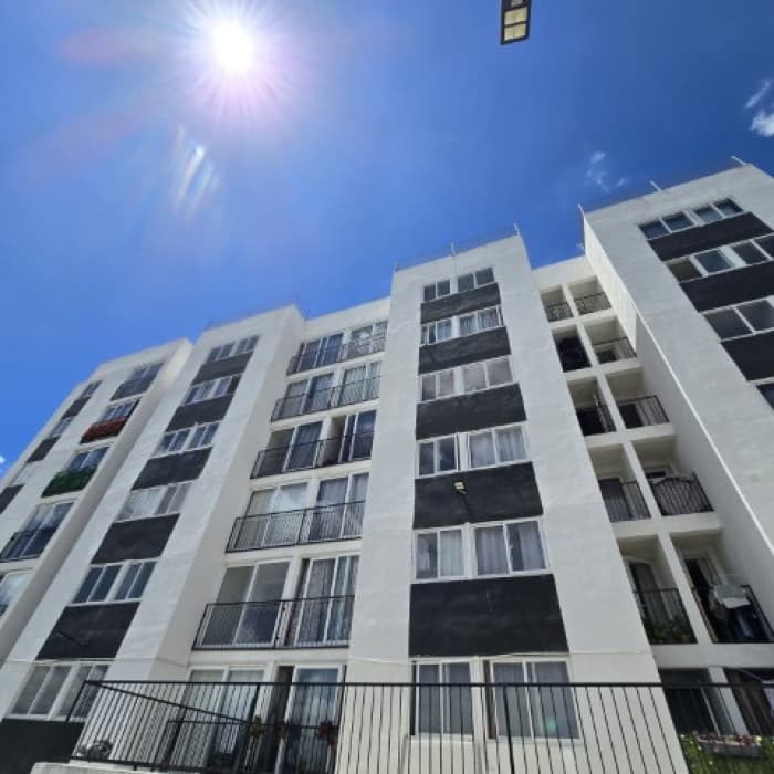 Apartamento en Venta Edificio Berlindo Zona 1 de Mixco - foto 1