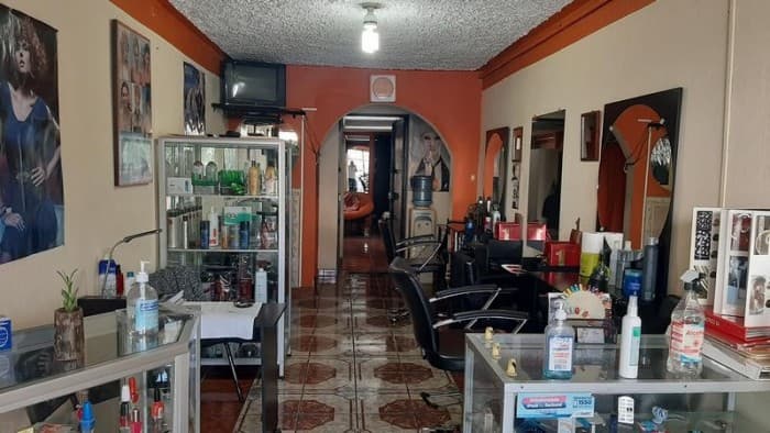 Derecho de Llave en Venta, Salón de Belleza Acreditado - foto 1