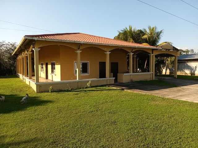 Casa de Un Nivel en Venta en Morales Izabal  - foto 1