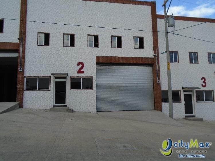 Ofibodega en Venta al final de Calzada Roosevelt - foto 1