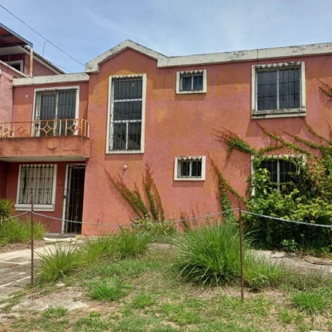 Casa en Venta Altos de Fuentes del Valle San M. Petapa - foto 1
