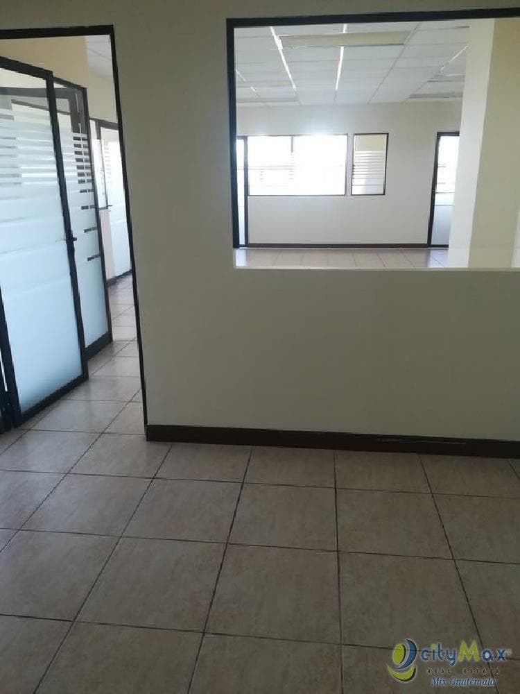 Oficina en Renta en Zona 13 de 177 metros² - foto 1