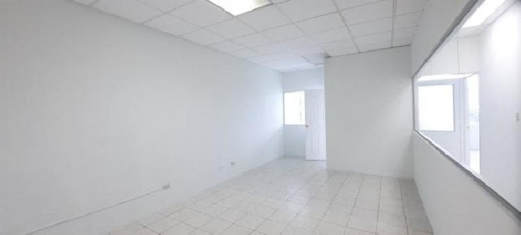 Oficina en Renta Zona Pradera Zona 10 de 93mts² - foto 1