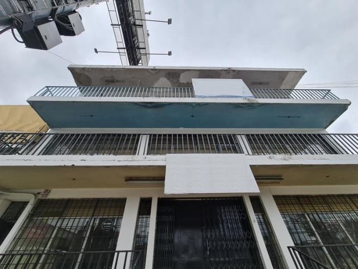 Edificio de 4 niveles en Venta en Calz. Aguilar Batres - foto 1