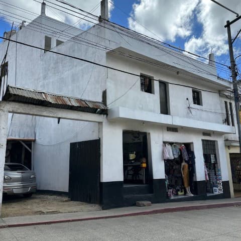 Casa en Venta para uso comercial San Lucas Sacatépequez - foto 1