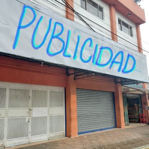 Local Grande en Renta San Cristóbal con alta exposición - foto 1