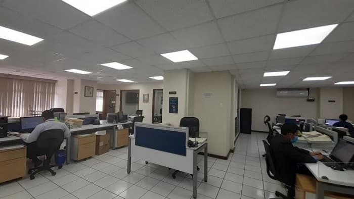Oficina en Venta Zona 10 en zona hotelera y empresarial - foto 1