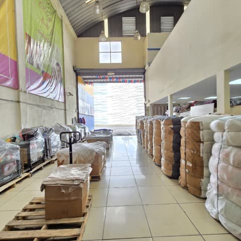 Bodega en Renta Villa Nueva con vocación Comercial - foto 1