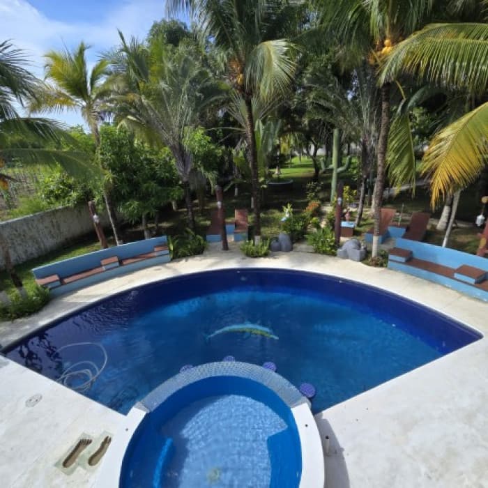 Chalet Amueblado en Venta Carretera a Monterrico - foto 1