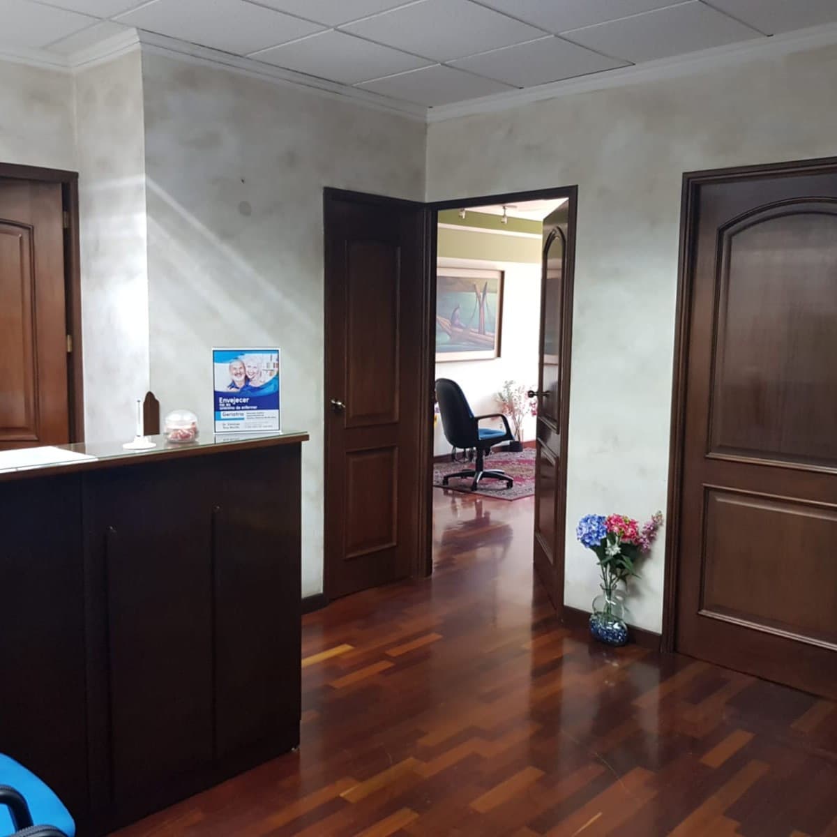 Oficina Compartida en Renta Zona 15 Multimedica - foto 1