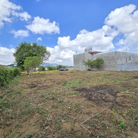Terreno Comercial en Renta Santiago Sacatepéquez - foto 1