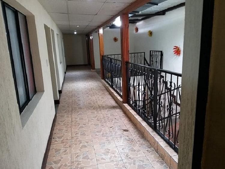 Casa grande en venta en Parramos Chimaltenango - foto 1