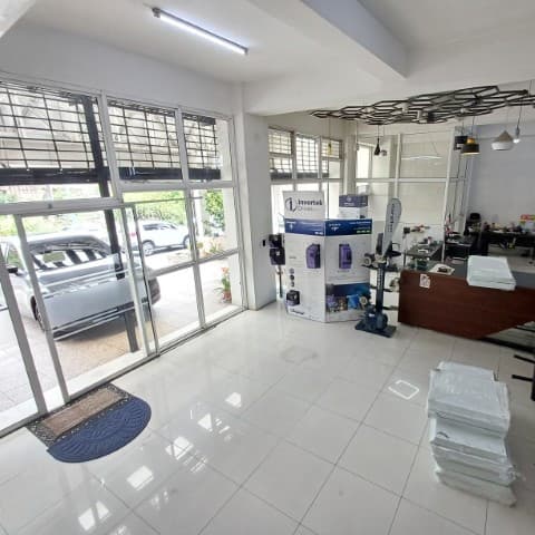 Edificio Comercial en Renta Carretera Interamericana - foto 1