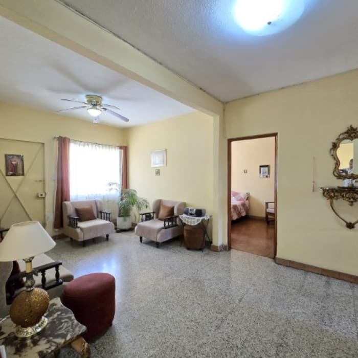 Casa Sola Residencial en Venta Zona 5 Ciudad Guatemala - foto 2