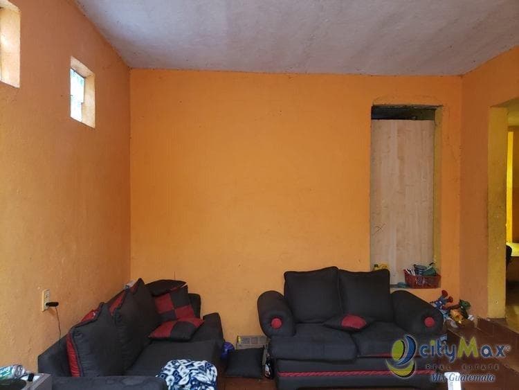 Amplia Casa en Venta en Colonia Toledo Zona 11  - foto 4