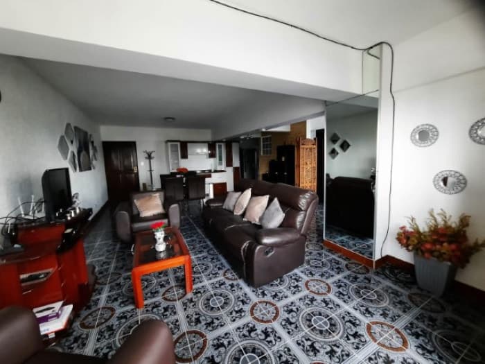 Apartamento en Venta Zona 13, final Av. de las Américas - foto 2