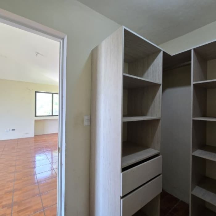 Casa en Venta con Vista Panorámica al Lago de Amatitlán - foto 25