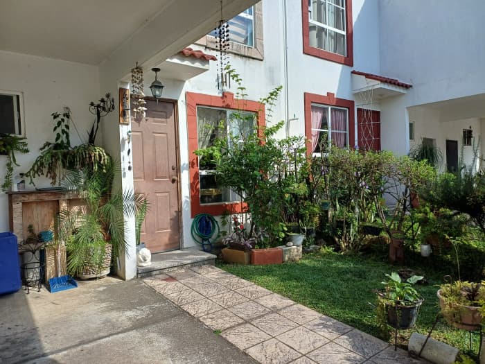 Casa en Venta Alamedas de Santa Clara Z.3 Villa Nueva - foto 2
