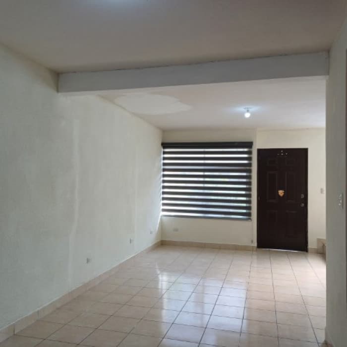 Casa en Venta Los Sauces, San José Pinula, Guatemala - foto 2