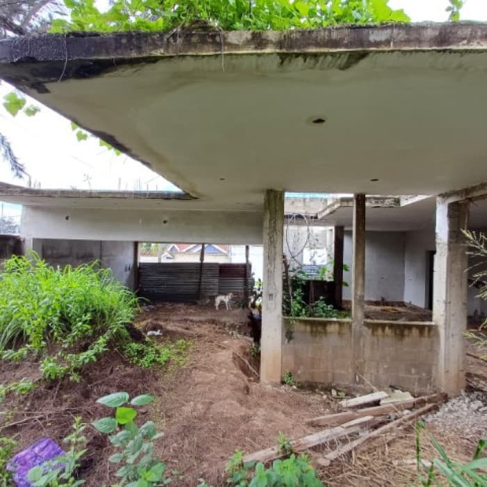 Terreno en Renta San Cristóbal, construcción iniciada - foto 3