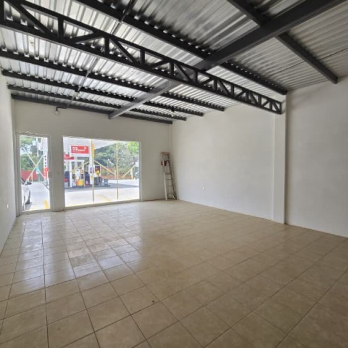 Local Comercial en Renta en Gasolinera en Milpas Altas - foto 4