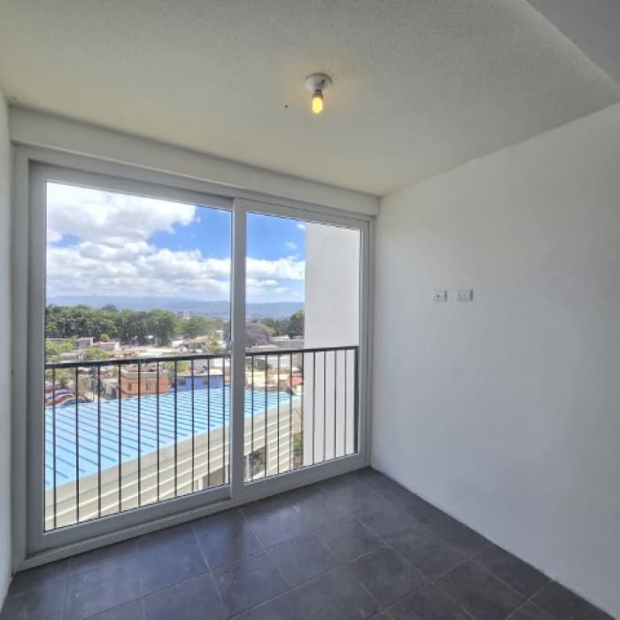 Apartamento en Venta Edificio Berlindo Zona 1 de Mixco - foto 2