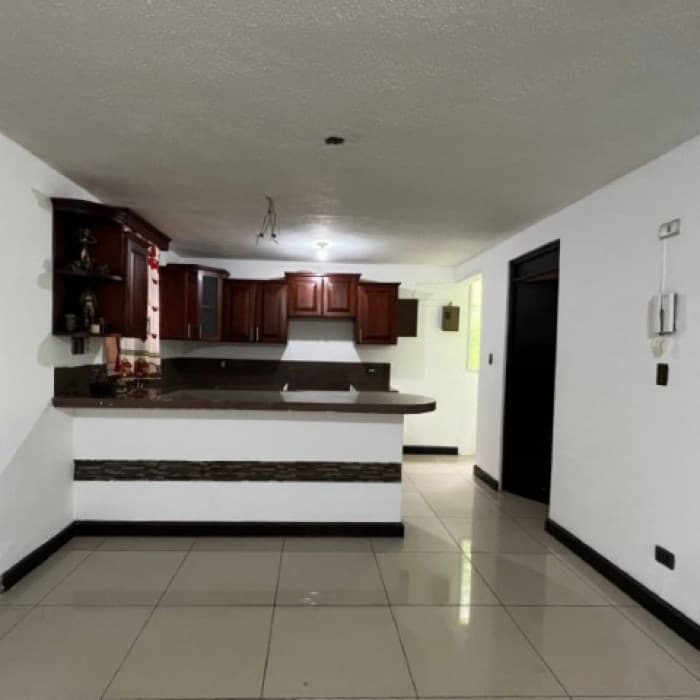Casa en Venta Zona 7 Guatemala, Bosques de Linda Villa - foto 7