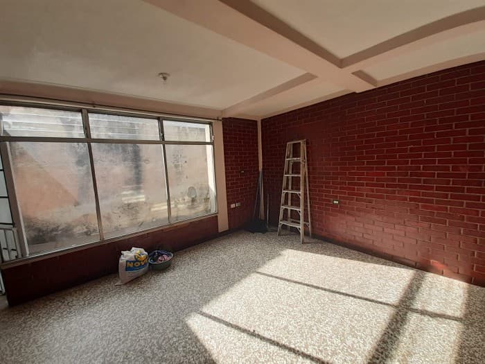 Propiedad en Venta con Apartamentos en Calzada San Juan - foto 2