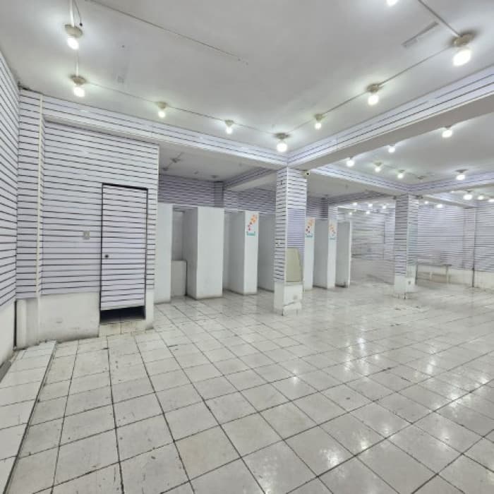 Local Grande en Renta San Cristóbal con alta exposición - foto 4