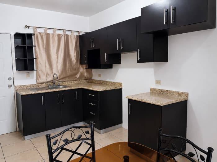 Apartamento Semi-Amueblado en Renta, Torres Villa Linda - foto 2