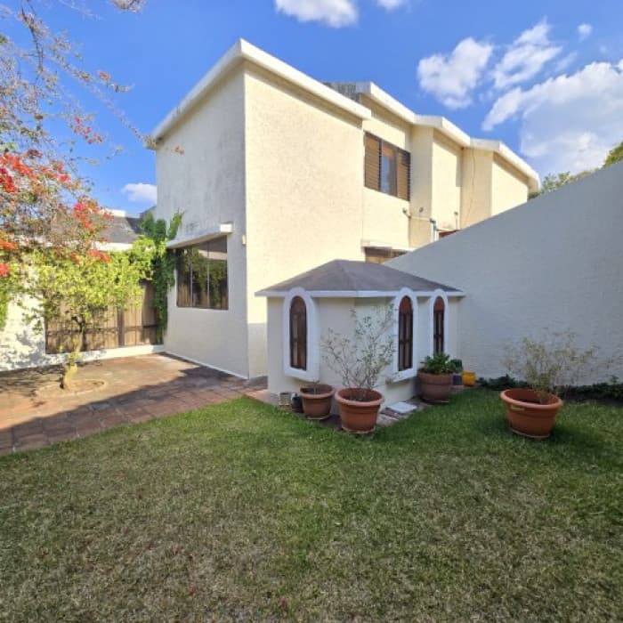 Casa en Venta Balcones de San Cristóbal, Guatemala - foto 4