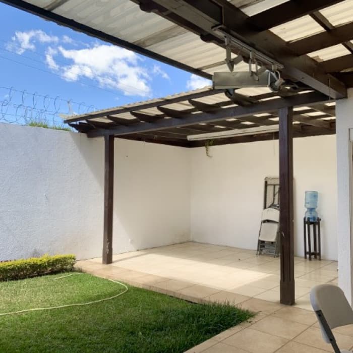 Casa en Venta Bosques de San Nicolas Zona 4 Mixco - foto 22