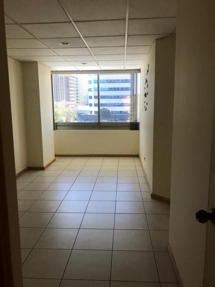 Oficina en Renta para uso de servicios médicos - foto 4