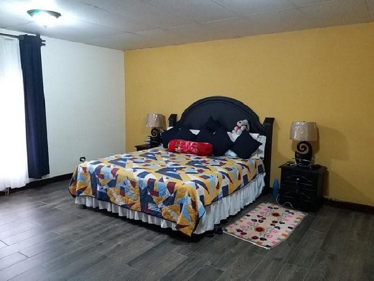 Casa grande en venta en Parramos Chimaltenango - foto 2