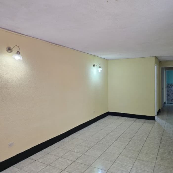 Casa en Venta Villa Nueva Condominio Villa Romana - foto 2