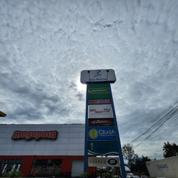 Local Comercial en Venta Plaza San Rafael Zona 18 - foto 3