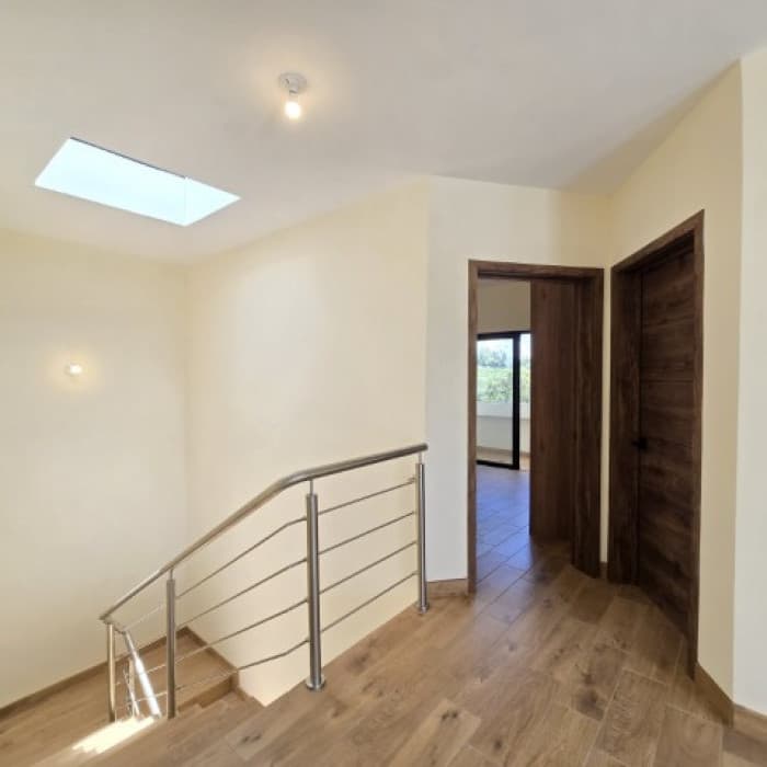 Casa Nueva en Renta Sector B1 San Cristóbal Z. 8 Mixco - foto 18