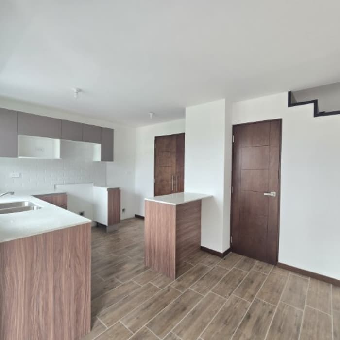 Apartamento en Venta Nuvo Naranjo, Zona 4 de Mixco - foto 4