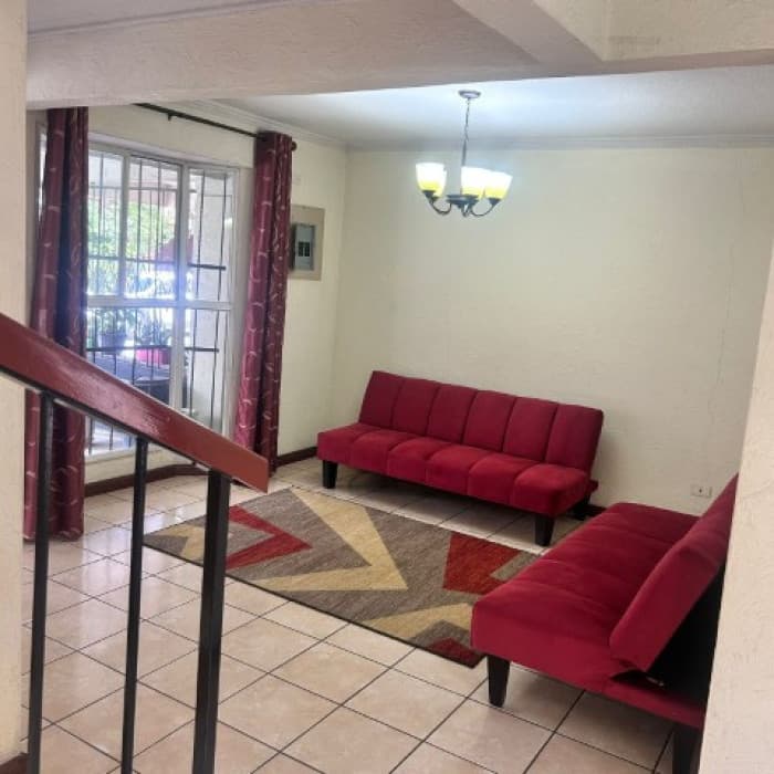 Casa en Venta Prados del Tabacal 2 Zona 5 Villa Nueva - foto 4