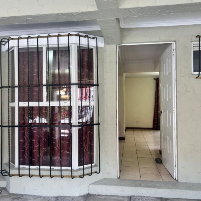 Casa en Venta Prados del Tabacal 2 Zona 5 Villa Nueva - foto 3