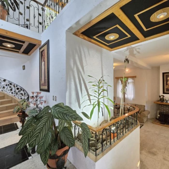 Casa Amueblada y 4 Bungalows en Venta El Encinal Tron 2 - foto 3