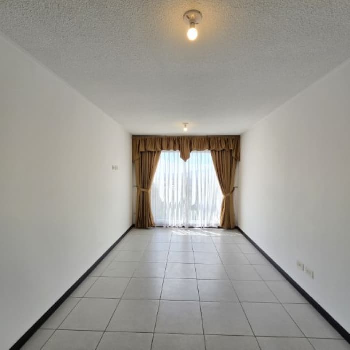Apartamento en Renta Zona 11 Vistas de Las Charcas - foto 4