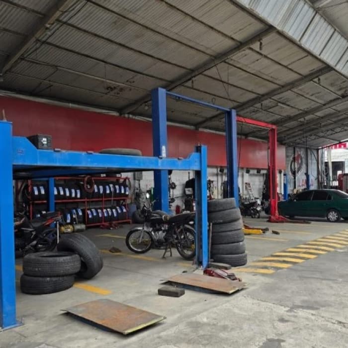 Terreno y Bodega en Renta Bulevar El Caminero Z.6 Mixco - foto 7