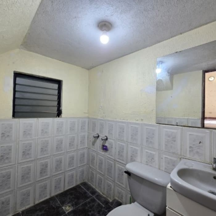 Casa en Venta Lomas de San Jacinto Zona 10 de Mixco - foto 9